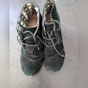 Toms Wedges